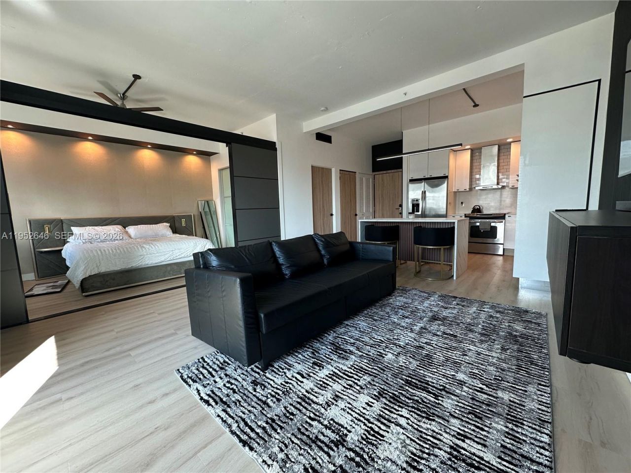 234 NE 3rd St , Unit 1805, Miami, FL 33132 Photo