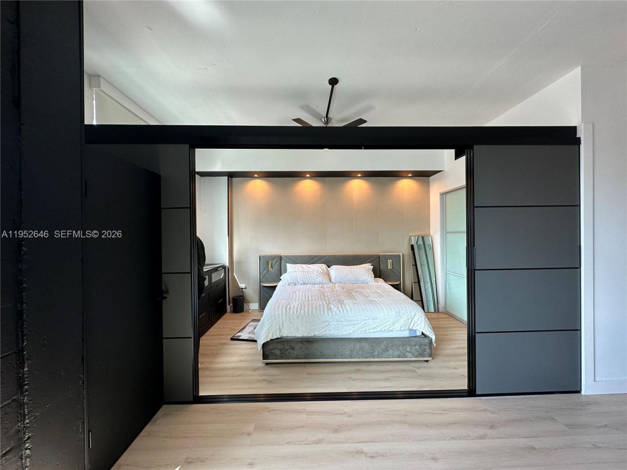 234 NE 3rd St , Unit 1805, Miami, FL 33132 Photo