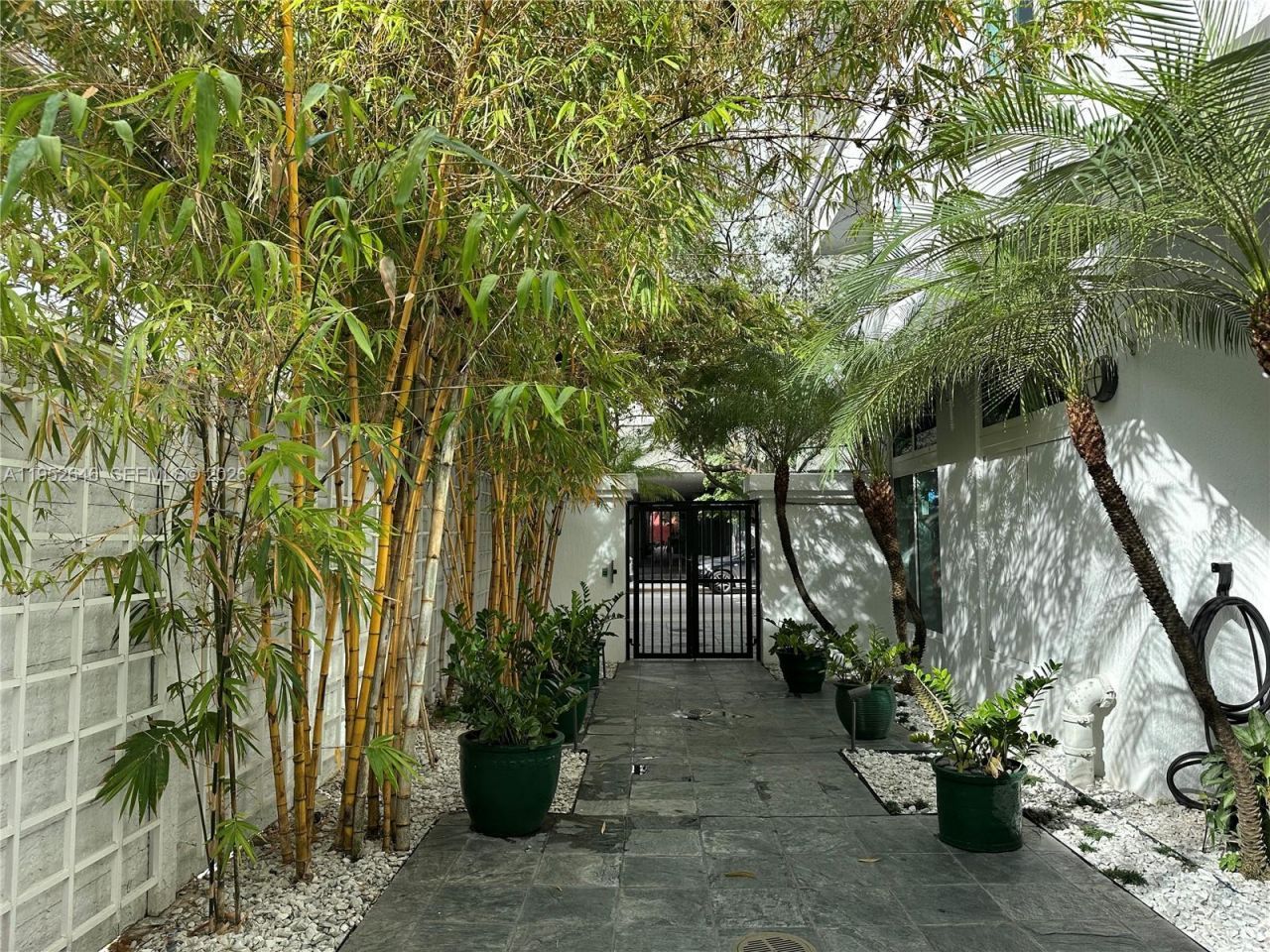 234 NE 3rd St , Unit 1805, Miami, FL 33132 Photo