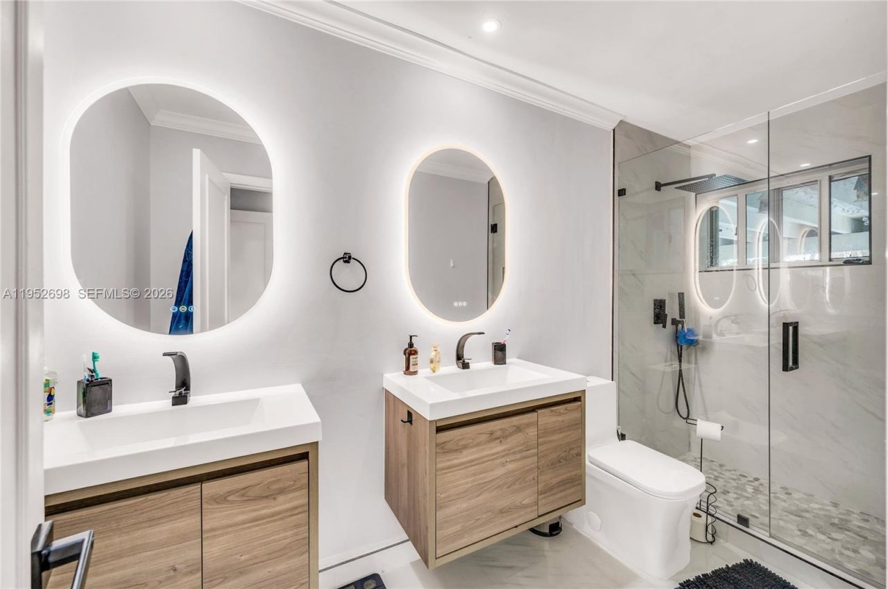 15930 SW 90th Ave , Palmetto Bay, FL 33157 Photo