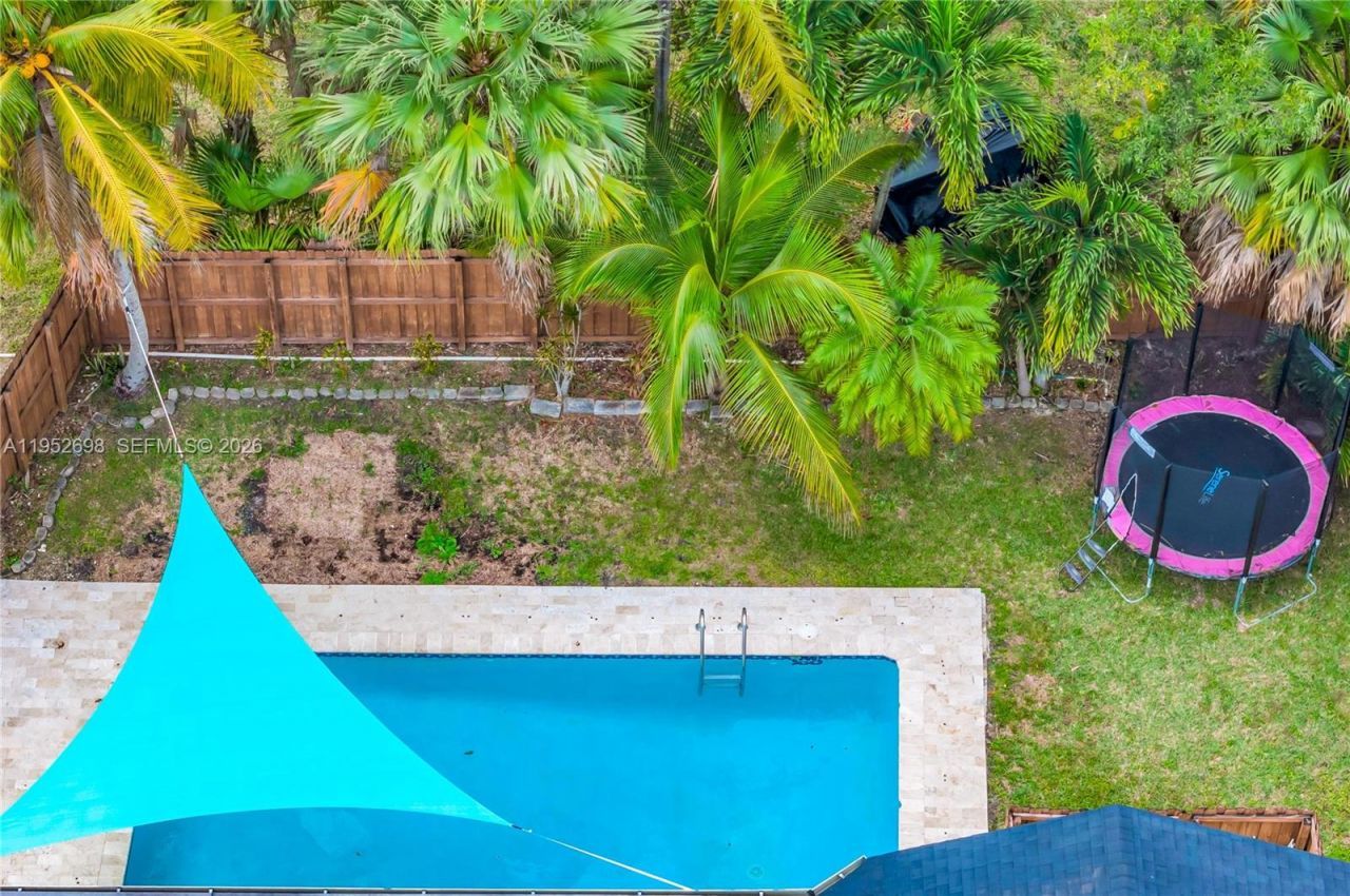 15930 SW 90th Ave , Palmetto Bay, FL 33157 Photo