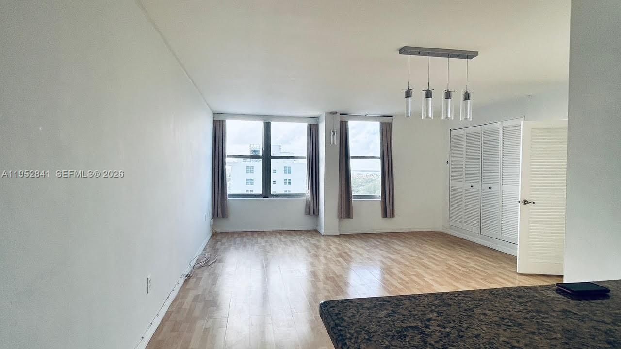 2899 Collins Ave, Unit 1502, Miami Beach, FL 33140 Photo