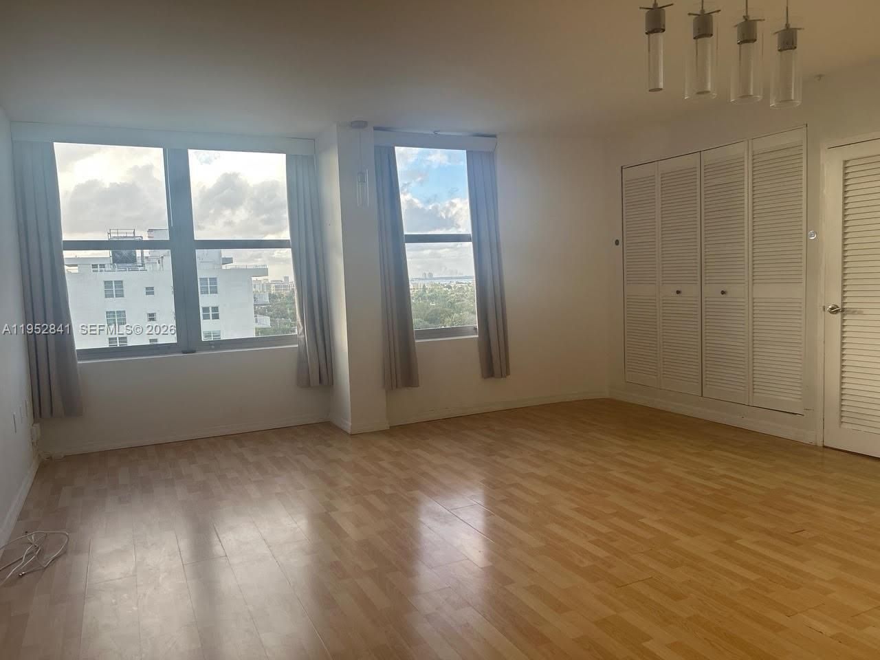 2899 Collins Ave, Unit 1502, Miami Beach, FL 33140 Photo