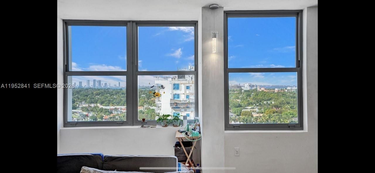 2899 Collins Ave, Unit 1502, Miami Beach, FL 33140 Photo