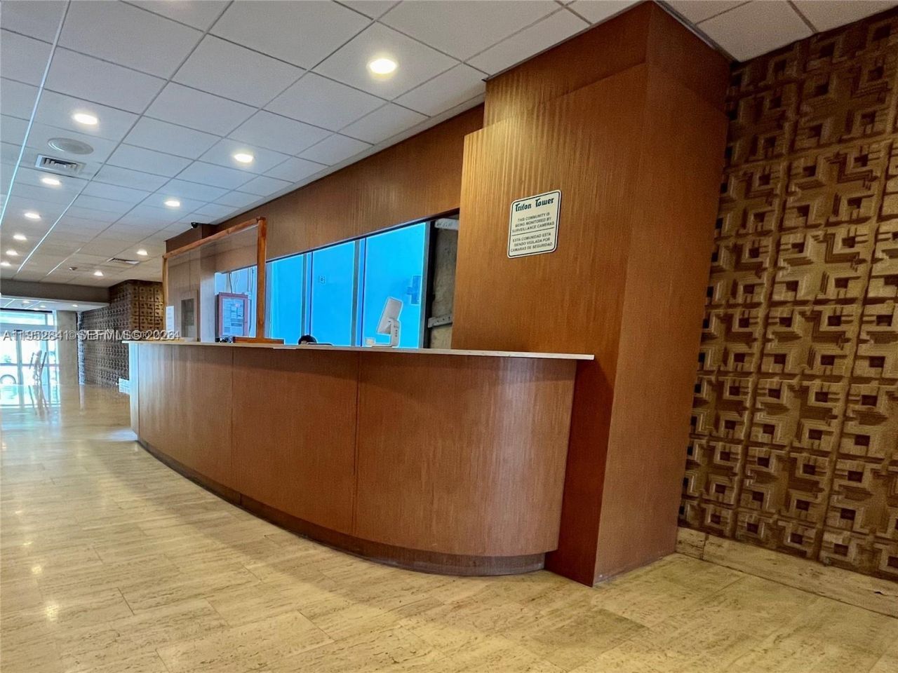 2899 Collins Ave, Unit 1502, Miami Beach, FL 33140 Photo