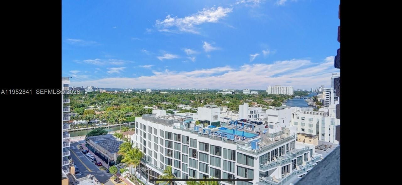 2899 Collins Ave, Unit 1502, Miami Beach, FL 33140 Photo