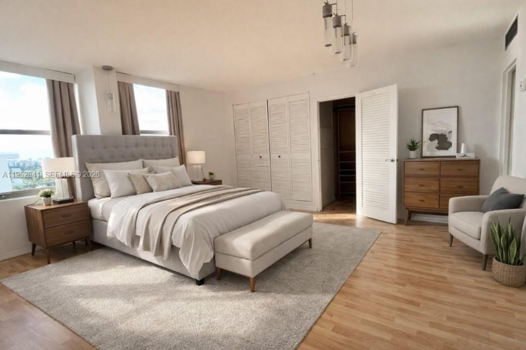 2899 Collins Ave, Unit 1502, Miami Beach, FL 33140 Photo
