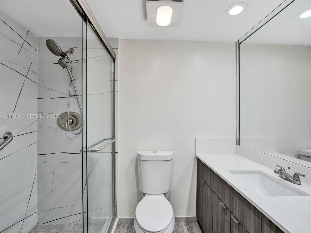 1167 Hillsboro Mile , Unit 607, Hillsboro Beach, FL 33062 Photo