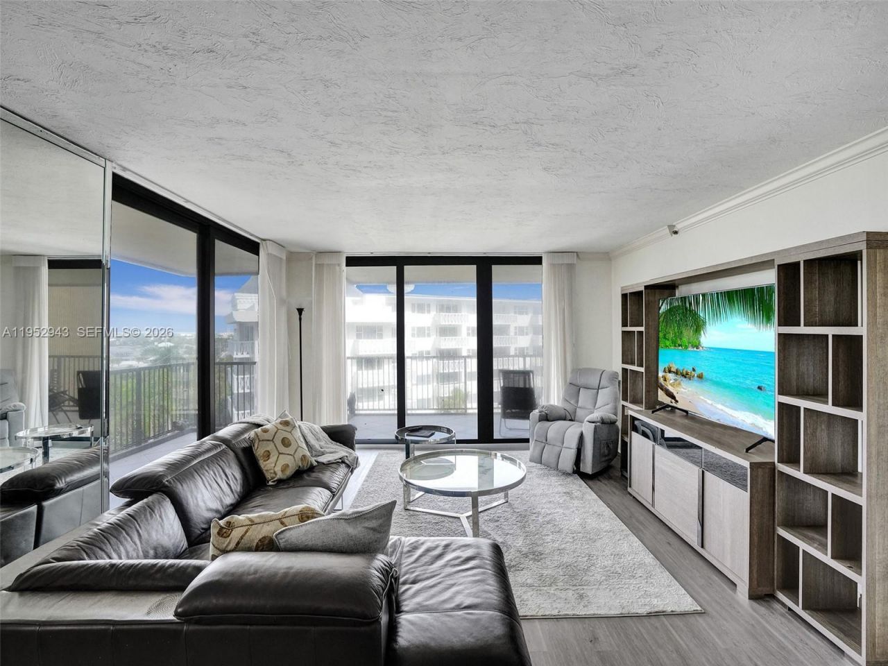 1167 Hillsboro Mile , Unit 607, Hillsboro Beach, FL 33062 Photo