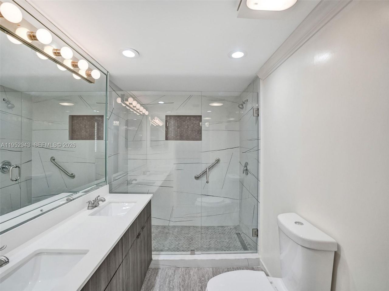 1167 Hillsboro Mile , Unit 607, Hillsboro Beach, FL 33062 Photo