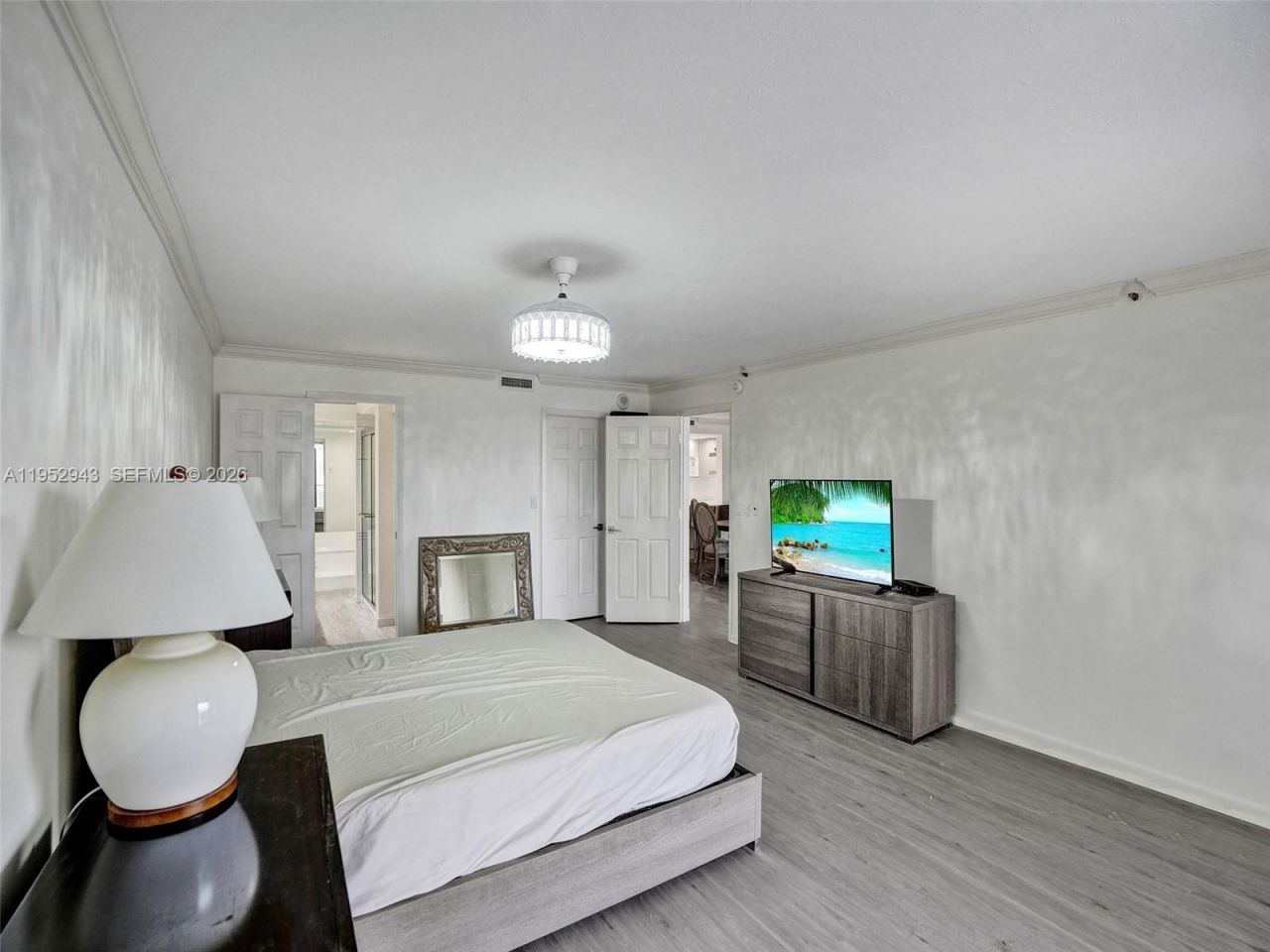 1167 Hillsboro Mile , Unit 607, Hillsboro Beach, FL 33062 Photo