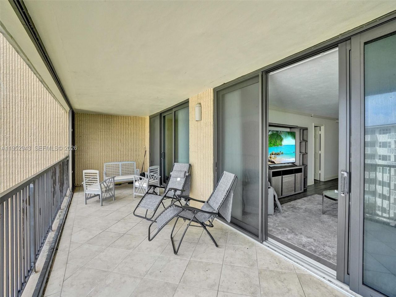 1167 Hillsboro Mile , Unit 607, Hillsboro Beach, FL 33062 Photo