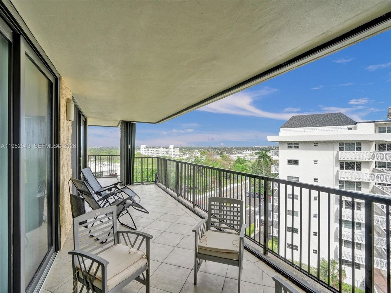 1167 Hillsboro Mile , Unit 607, Hillsboro Beach, FL 33062 Photo