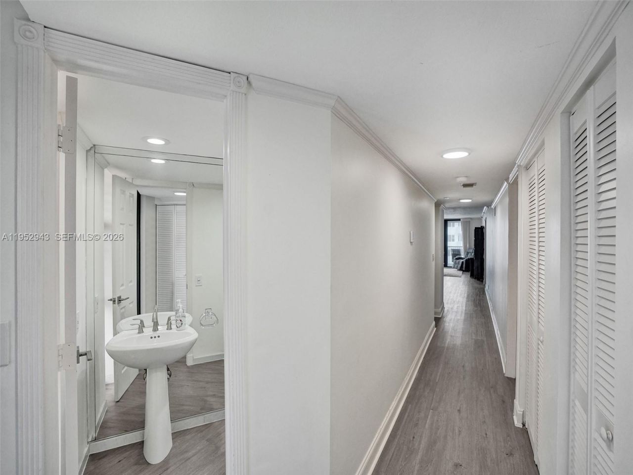 1167 Hillsboro Mile , Unit 607, Hillsboro Beach, FL 33062 Photo