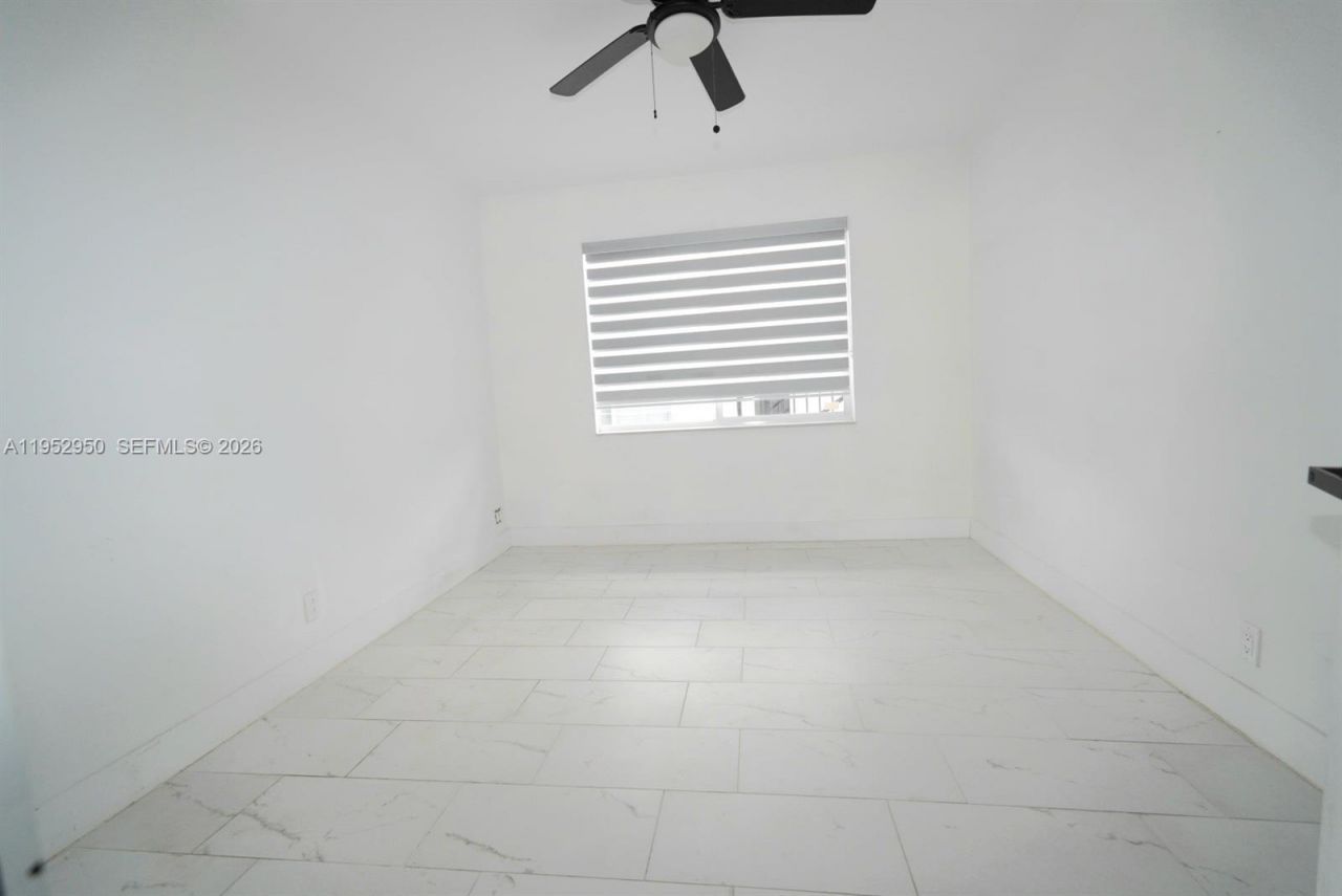 813 W 39th St, Unit 1, Miami Beach, FL 33140 Photo