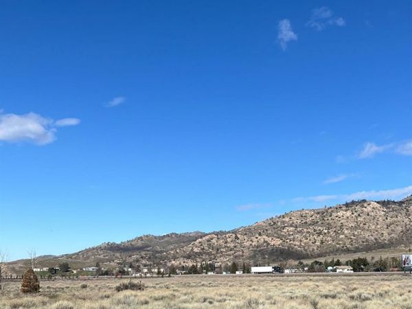 1 Goodrick Drive, Tehachapi, CA 93561