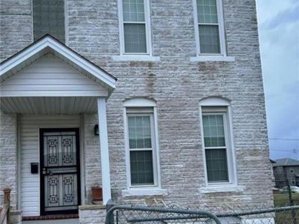 3743 Sullivan Avenue, St Louis, MO 63107