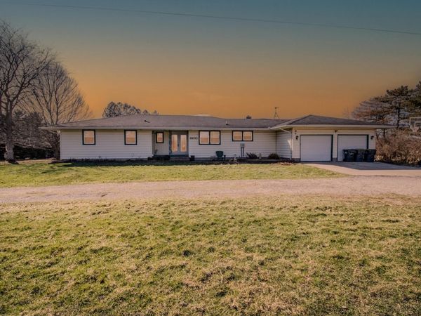 8830 S 43rd Street, Scotts, MI 49088