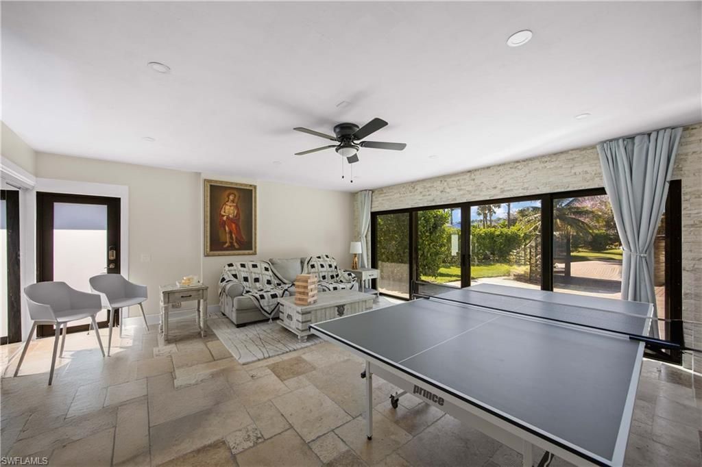 1890 Oakes Blvd, Unit A, Naples, FL 34119 Photo