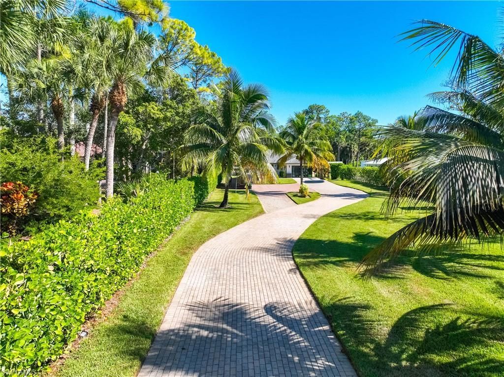 1890 Oakes Blvd, Unit A, Naples, FL 34119 Photo