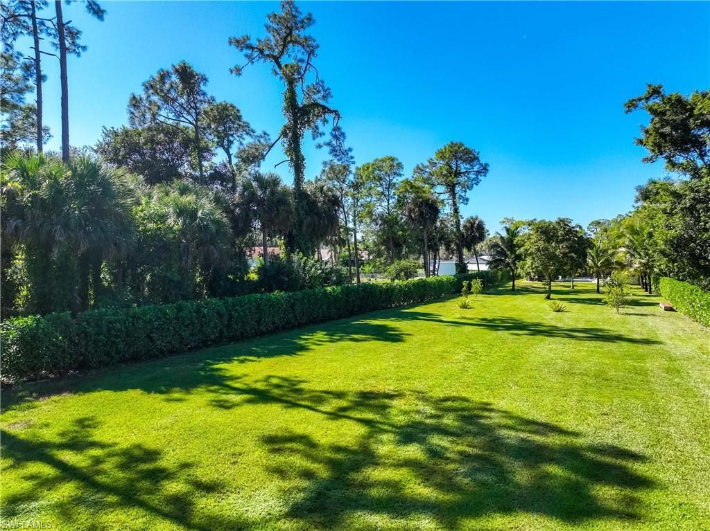 1890 Oakes Blvd, Unit A, Naples, FL 34119 Photo