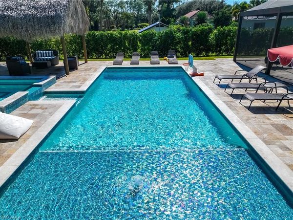 1890 Oakes BLVD, Unit SE, NAPLES, FL 34119