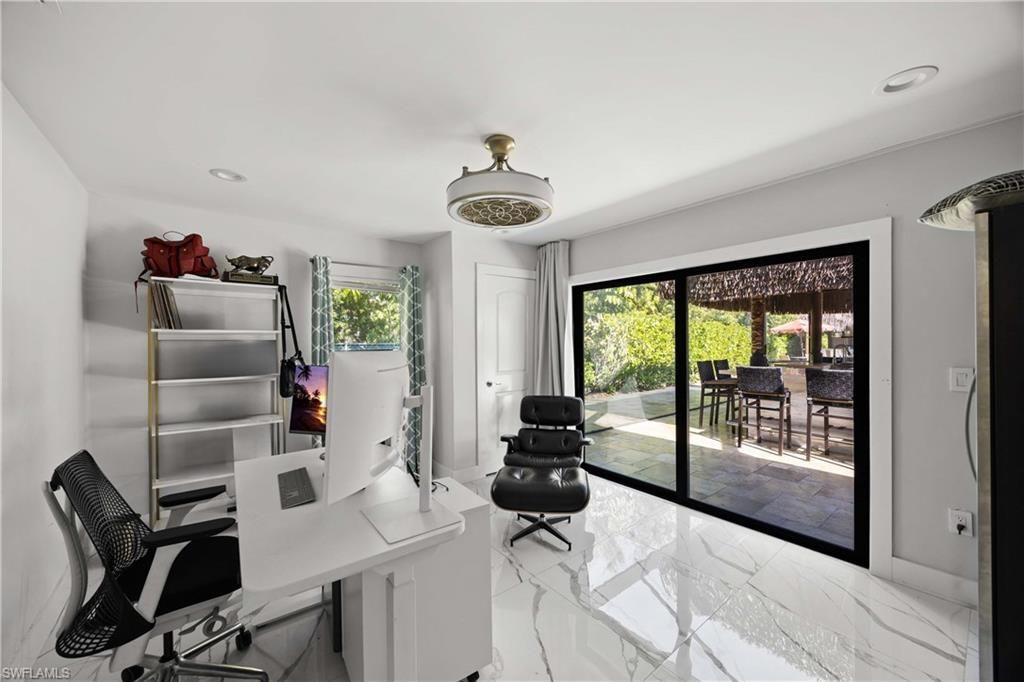 1890 Oakes Blvd, Unit SE, Naples, FL 34119 Photo