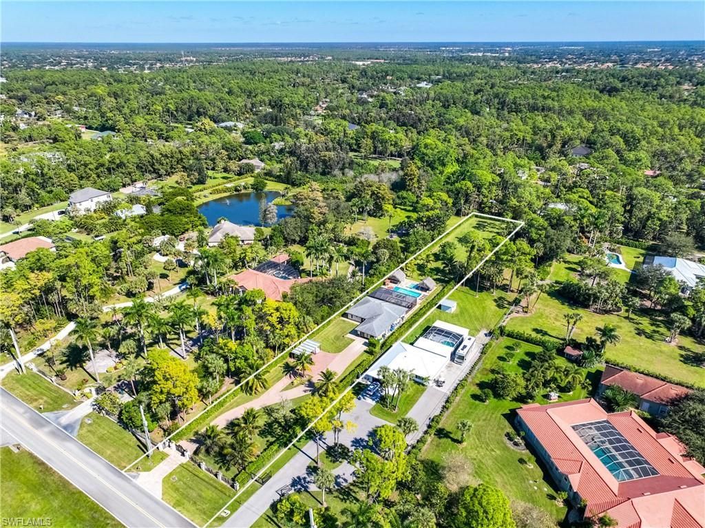 1890 Oakes Blvd, Unit SE, Naples, FL 34119 Photo