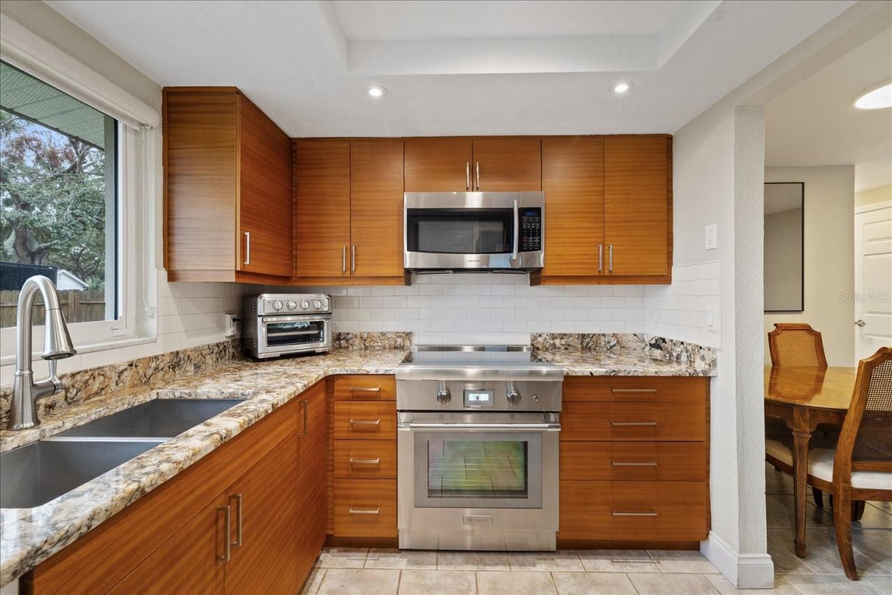 6400 18th Avenue N, Saint Petersburg, FL 33710 Photo