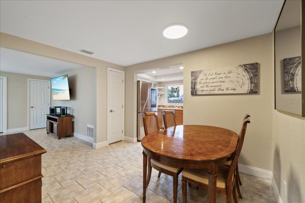 6400 18th Avenue N, Saint Petersburg, FL 33710 Photo