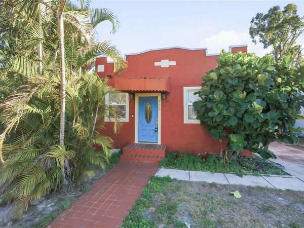 739 27TH AVENUE W, BRADENTON, FL 34205