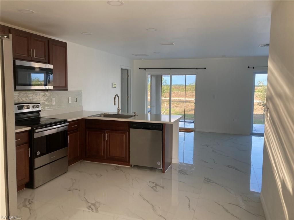 142 Plantation Dr, Labelle, FL 33935 Photo