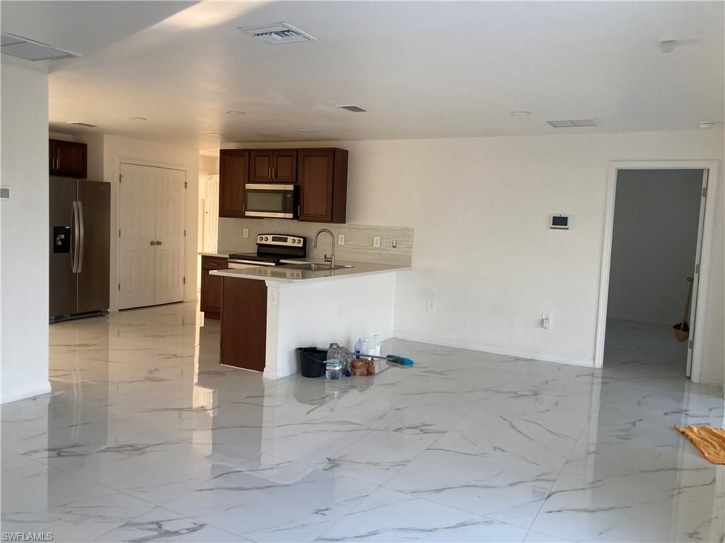 142 Plantation Dr, Labelle, FL 33935 Photo