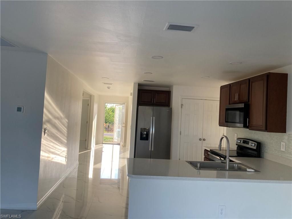 142 Plantation Dr, Labelle, FL 33935 Photo