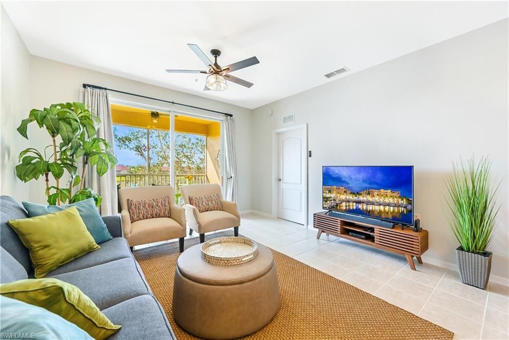 2730 Cypress Trace Cir, Unit 2836A, Naples, FL 34119 Photo