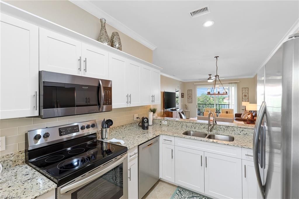 2740 Cypress Trace Cir, Unit 2733, Naples, FL 34119 Photo