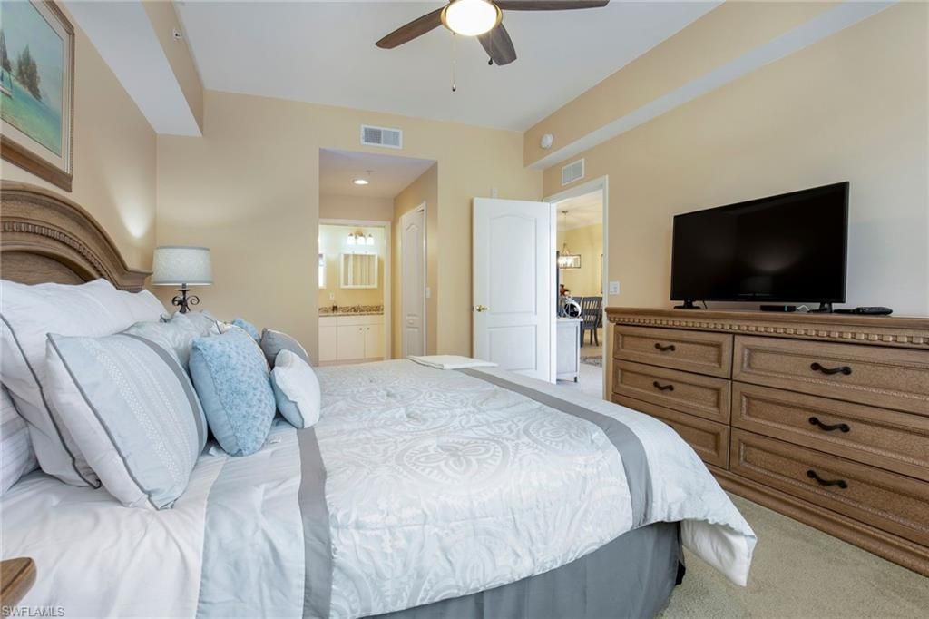 2730 Cypress Trace Cir, Unit 2826, Naples, FL 34119 Photo