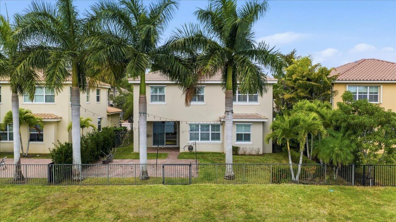 9572 Phipps Lane, Wellington, FL 33414 Photo