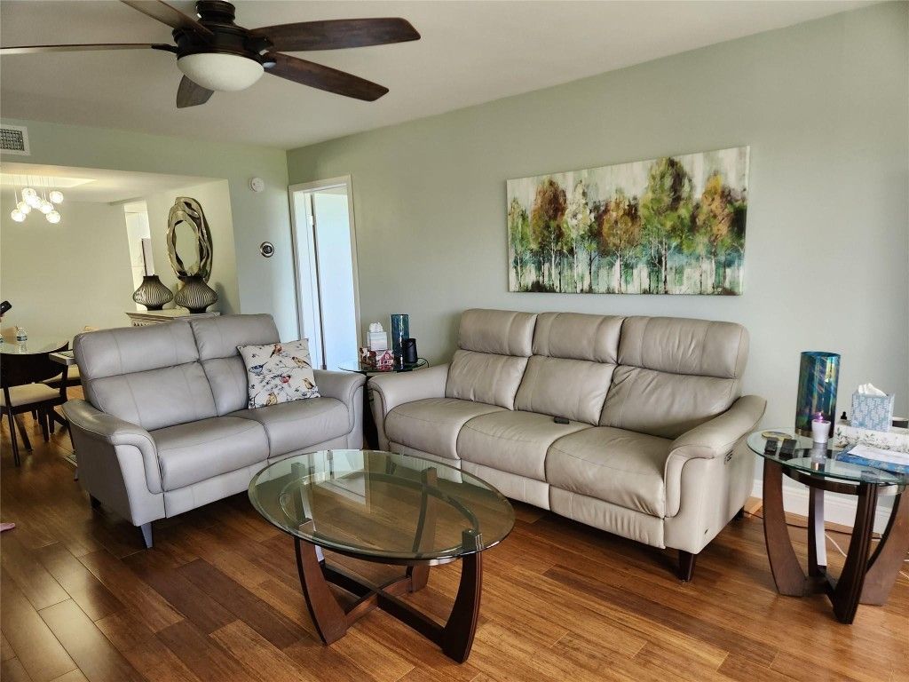 16100 Golf Club Road, Unit 301, Weston, FL 33326 Photo