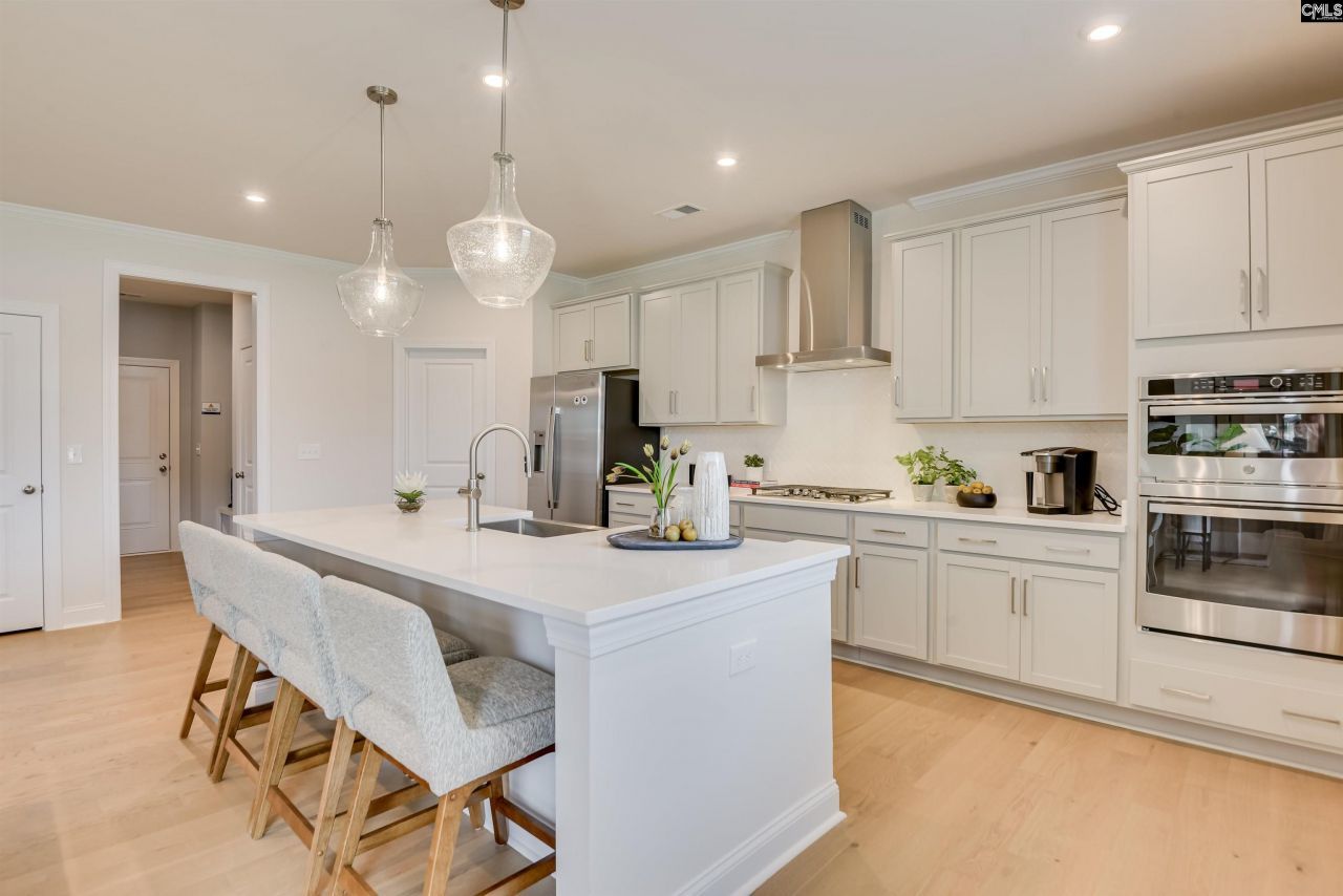 500 Hacienda Court  Photo 13