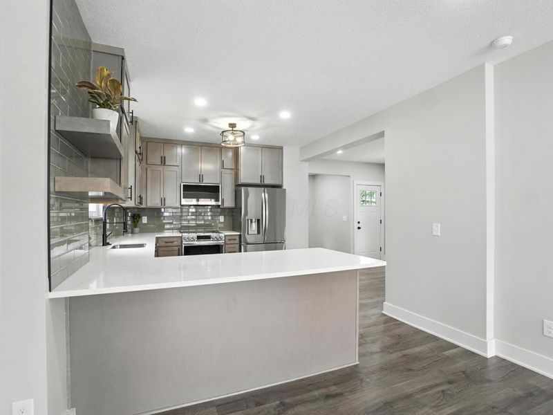 883 E Whittier Street, Columbus, OH 43206 Photo 15