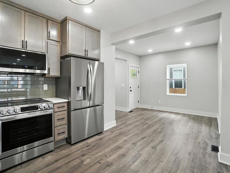 883 E Whittier Street, Columbus, OH 43206 Photo 22