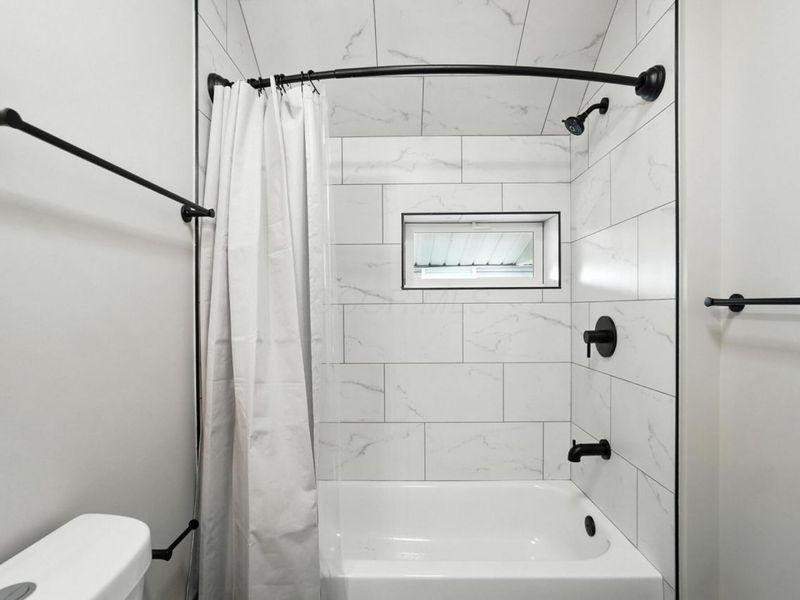 883 E Whittier Street, Columbus, OH 43206 Photo 36