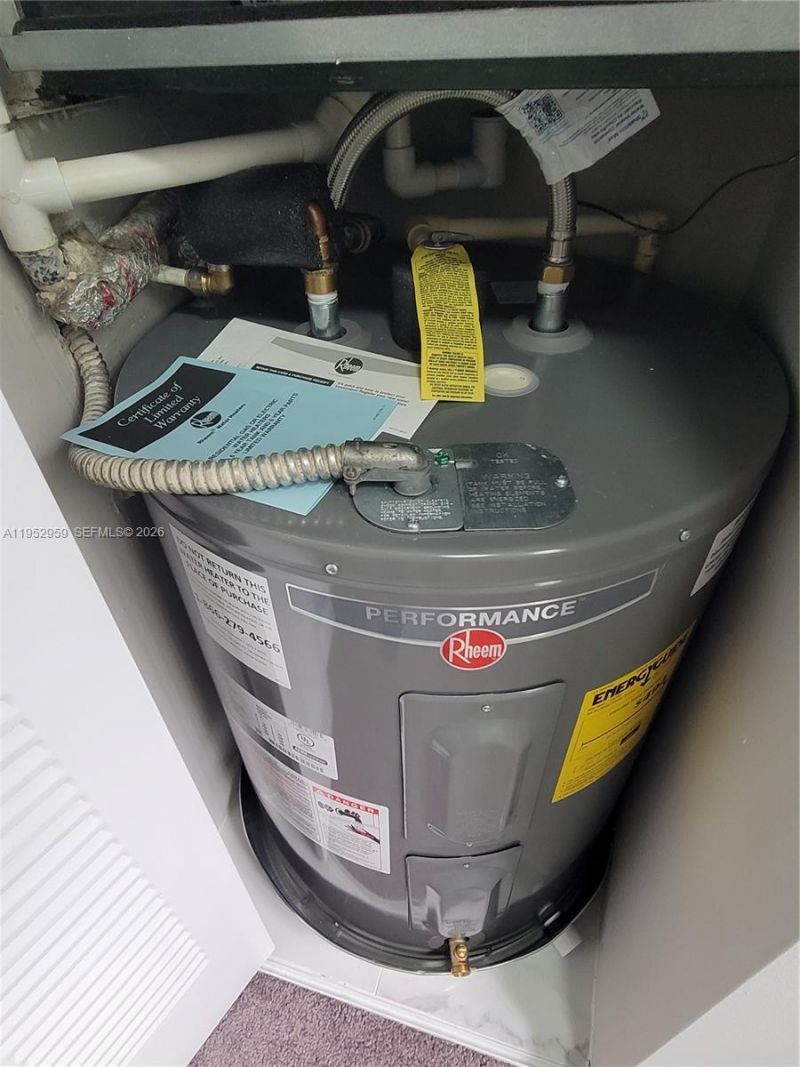 853 SW 2nd St, Unit 207, Miami, FL 33130 Photo