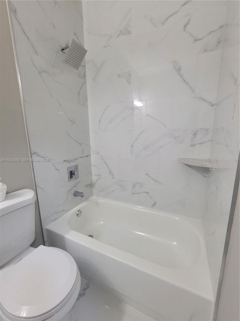 853 SW 2nd St, Unit 207, Miami, FL 33130 Photo