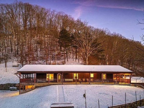 173 Glen Damron Ln, Genoa, WV 25517