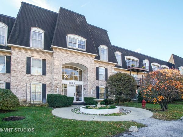 5000 Carriageway Drive, Unit 106, Rolling Meadows, IL 60008