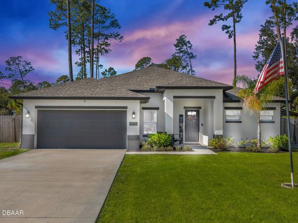 1978 10th Avenue, DeLand, FL 32724