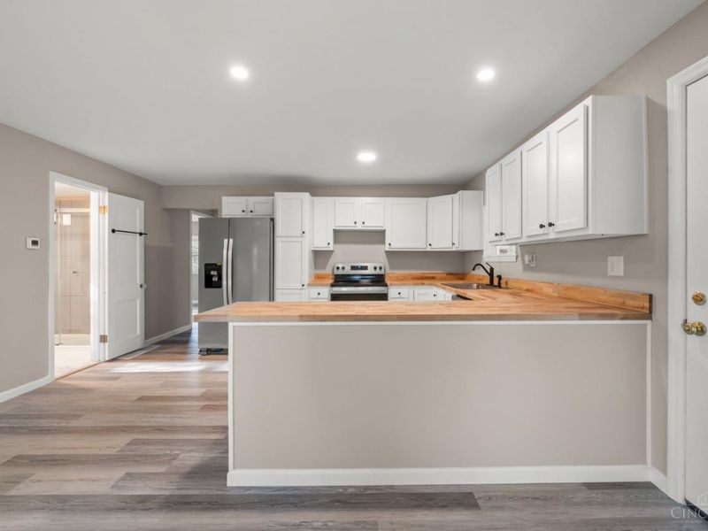 9248 Link Road, Symmes Township, OH 45140 Photo 11