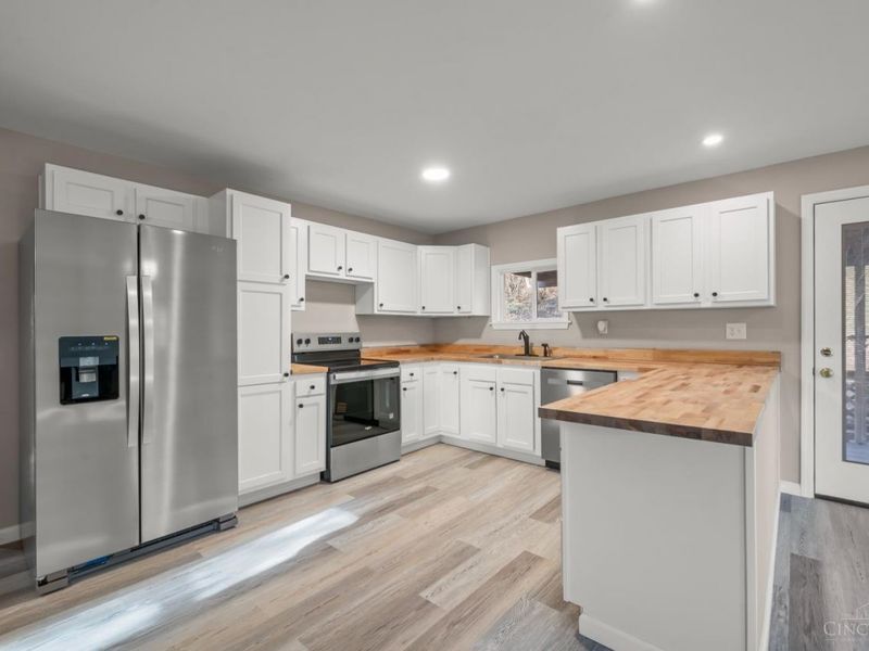 9248 Link Road, Symmes Township, OH 45140 Photo 8